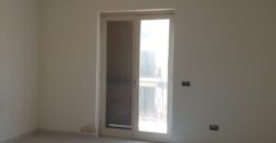 APPARTAMENTO 100mq CON GIARDINO Varcaturo-Viale Pini Nord R35969