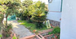 VILLA DA RISTRUTTURARE CON PISCINA IN PARCO Licola Parco Verde R37816