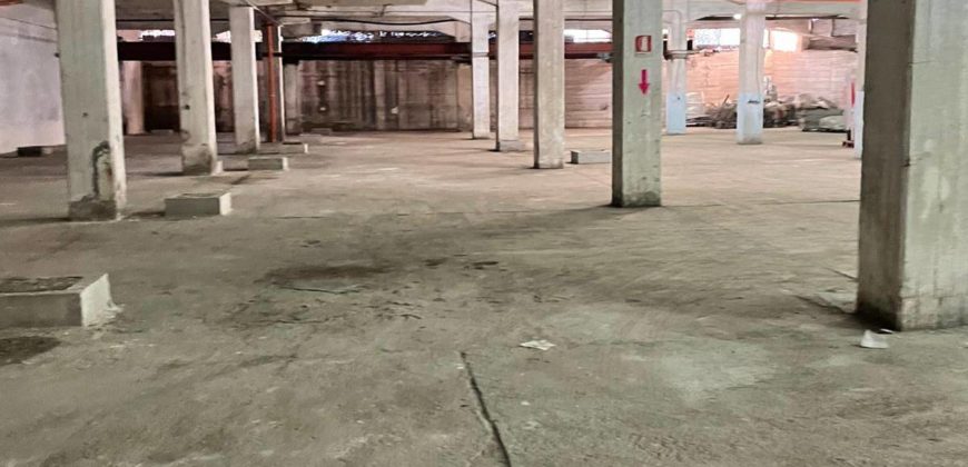 LOCALE USO RIMESSAGGIO Villaggio Coppola Centro R36800