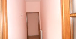 STABILE CON APPARTAMENTI E CAPANNONI Giugliano-Ponte Riccio R37955