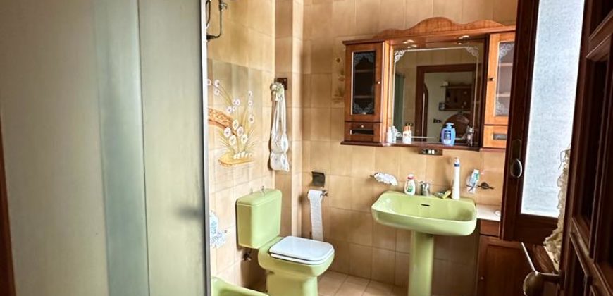 AMPIA VILLA CON GIARDINO Pozzuoli-Via Reginelle R38013