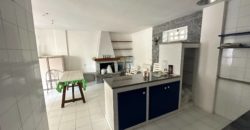 VILLA PANORAMICA SU 3 LIVELLI IN PARCO PRIVATO LICOLA R38009