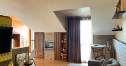 APPARTAMENTO MANSARDATO 90MQ IN PARCO APROVITOLA LAGO PATRIA R38017