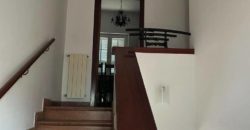 VILLA SINGOLA CON AMPIO GIARDINO VARCATURO VIALE DEI PINI R38030