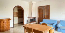 APPARTAMENTO DA RISTRUTTURARE 100MQ VARCATURO R37663