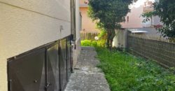 VILLA SINGOLA SU 2 LIVELLI + GARAGE IN PARCO LAGO PATRIA R37939