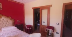 VILLA CON AMPIO GIARDINO IN PARCO Varcaturo-Via Domitiana R36443