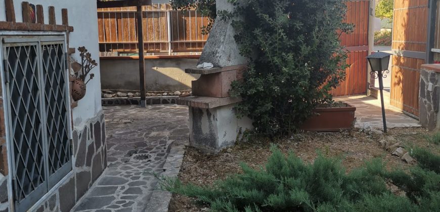 APPARTAMENTO DUPLEX VARCATURO-VIALE DE PINI R36852