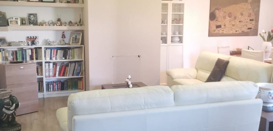 VILLA SU 2 LIVELLI+PISCINA  VARCATURO-VIA MADONNA DEL PANTANO R36934