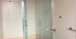 VILLA SU 3 LIVELLI+GARAGE IN PARCO LAGO PATRIA-Via Lago Patria R38044