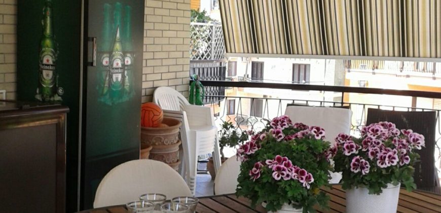 APPARTAMENTO 127mq IN PARCO LAGO PATRIA R30110