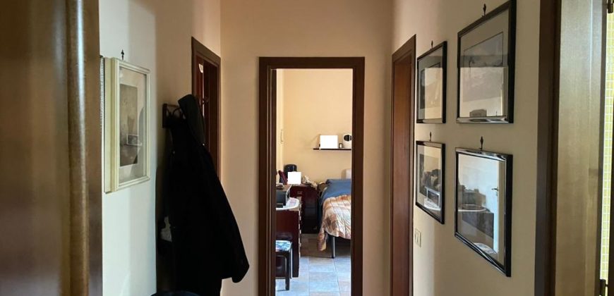 APPARTAMENTO CON GIARDINO IN PARCO Varcaturo-Zona Tangenziale R38069