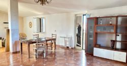 APPARTAMENTO 180MQ CON TERRAZZO Varcaturo-Via Carrafiello R38062