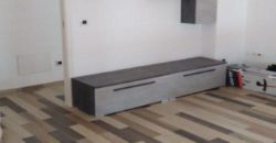 VILLA MONO-LIVELLO CON AMPIO SPAZIO ESTERNO IN PARCO LAGO PATRIA R37565