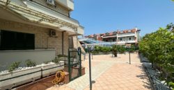 VILLA 3 LIVELLI+TAVERNA E DOPPIO BOX AUTO Varcaturo-Parco Napoli 3