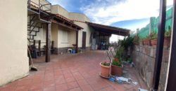 VILLA MONO-LIVELLO DA RISTRUTTURARE VILLAGGIO COPPOLA R38123
