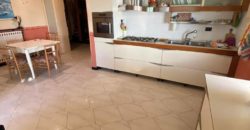 VILLA MONO-LIVELLO DA RISTRUTTURARE VILLAGGIO COPPOLA R38123