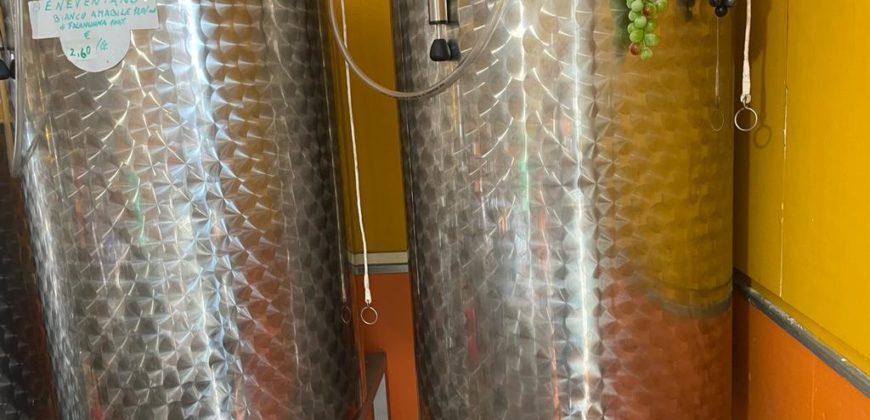 CESSIONE ATTIVITA’ COMMERCIALE ENOTECA Lago Patria-Via Staffetta