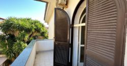 VILLA SINGOLA 2 LIVELLI+GARAGE Licola-Zona Impero