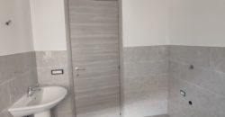 APPARTAMENTO RISTRUTTURATO 1°PIANO Varcaturo-Via Carrafiello