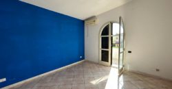 VILLA SINGOLA 2 LIVELLI+GARAGE Licola-Zona Impero