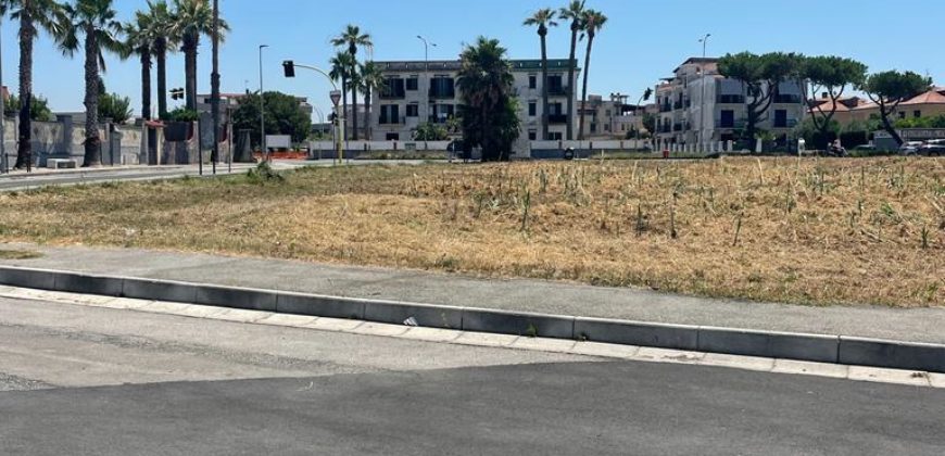 TERRENO AGRICOLO 3.800MQ Lago Patria-Fronte Strada