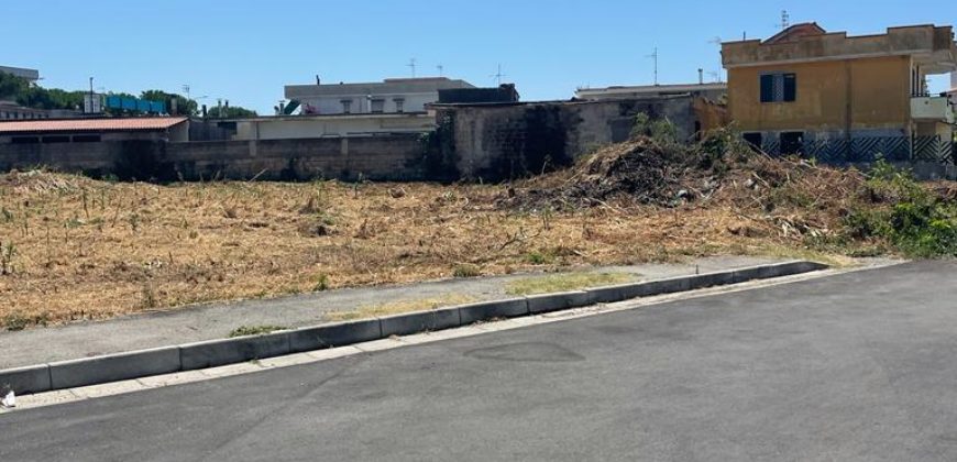 TERRENO AGRICOLO 3.800MQ Lago Patria-Fronte Strada