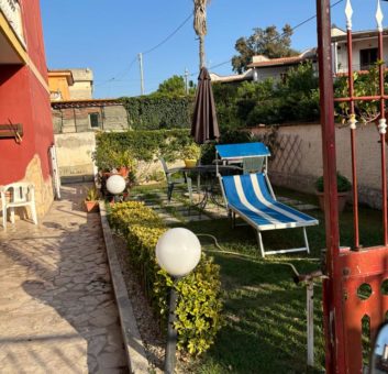 VILLA SINGOLA 2 LIVELLI Lago Patria Zona Centrale