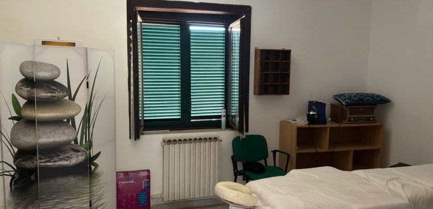 VILLA SINGOLA 2 LIVELLI Lago Patria Zona Centrale