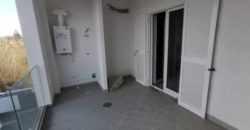 APPARTAMENTO 105 MQ CON TERRAZZO Varcaturo-Centro