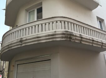 INTERO STABILE 220 MQ Caserta-Via Roma