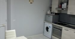 INTERO STABILE 220 MQ Caserta-Via Roma