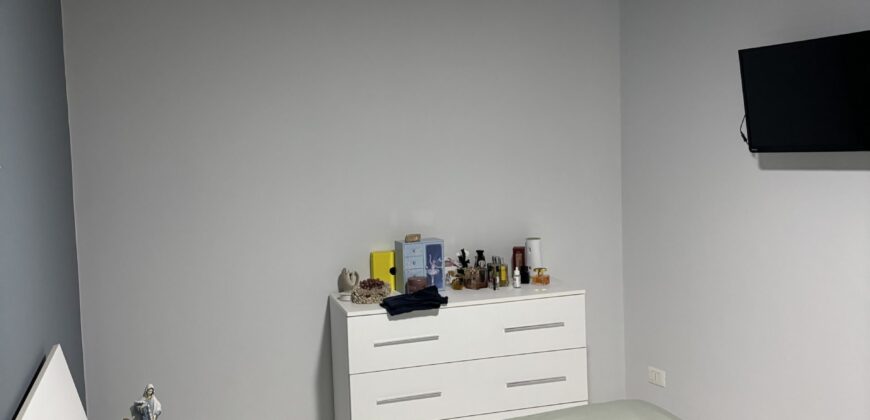 INTERO STABILE 220 MQ Caserta-Via Roma