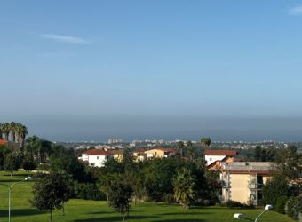 APPARTAMENTO CON TERRAZZO PANORAMICO IN PARCO Licola