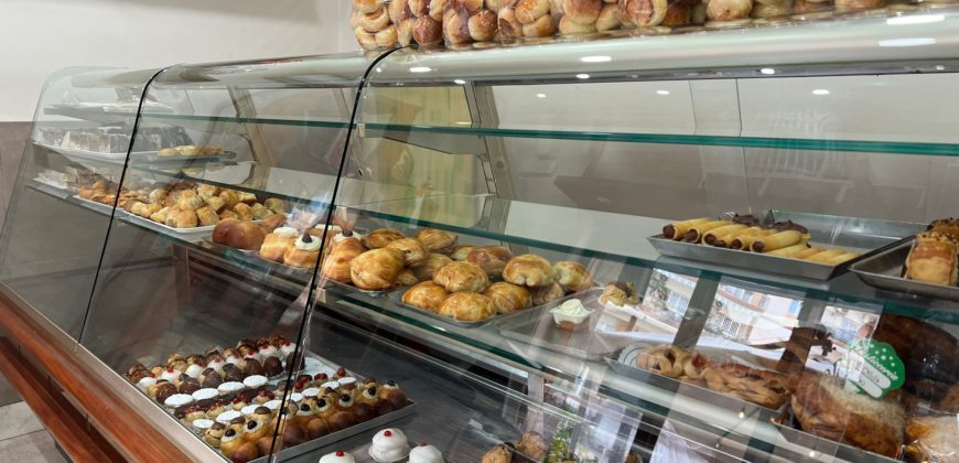 CESSIONE ATTIVITA’ BAR/PASTICCERIA Colli Aminei