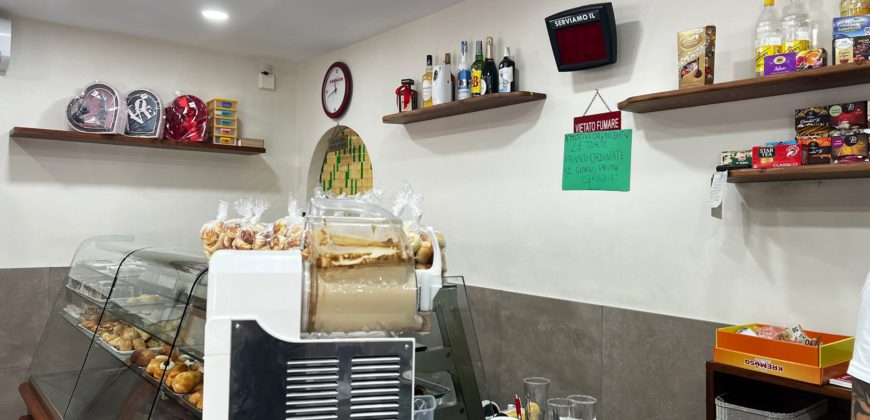 CESSIONE ATTIVITA’ BAR/PASTICCERIA Colli Aminei