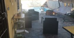 VILLA CON PISCINA Varcaturo
