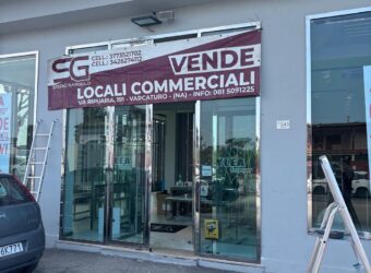 LOCALE COMMERCIALE Varcaturo-Centro