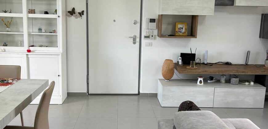 APPARTAMENTO CON TERRAZZO Quarto-P.Co Le Canfore