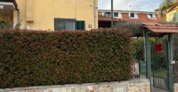 AMPIA VILLA USO INVESTIMENTO Varcaturo-P.Co Marecasa