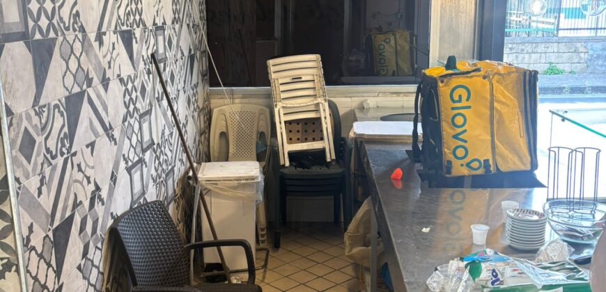 CESSIONE ATTIVITA’ PIZZERIA Giugliano-Via Madonna Delle Grazie