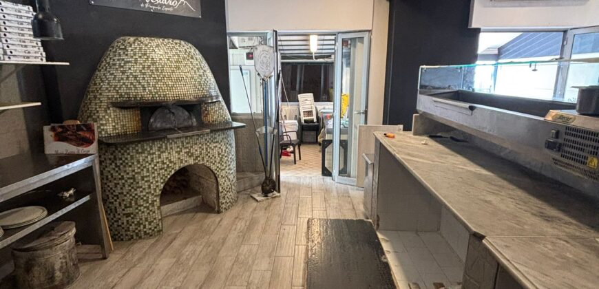 CESSIONE ATTIVITA’ PIZZERIA Giugliano-Via Madonna Delle Grazie