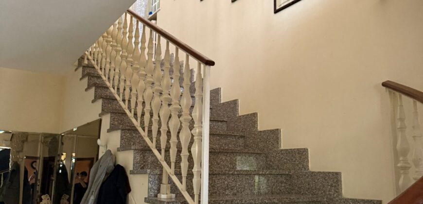 AMPIA VILLA SINGOLA Giugliano-Viale Della Ferrovia