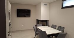 LUSSUOSA VILLA CON PISCINA Varcaturo-Viale Dei Pini Nord