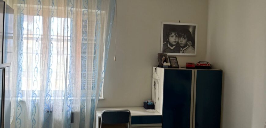 AMPIA VILLA SINGOLA Giugliano-Viale Della Ferrovia