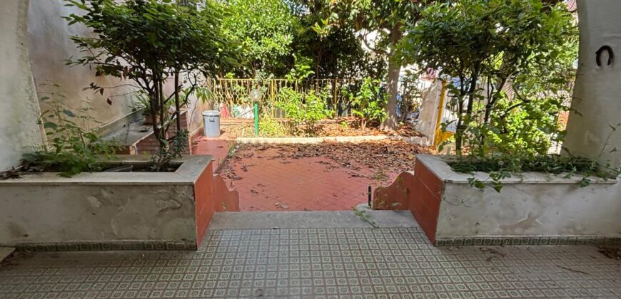 VILLA A SCHIERA DA RISTRUTTURARE Lago Patria-P.Co Gabbiano Azzurro