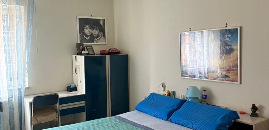 AMPIA VILLA SINGOLA Giugliano-Viale Della Ferrovia