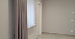 LUSSUOSA VILLA CON PISCINA Varcaturo-Viale Dei Pini Nord