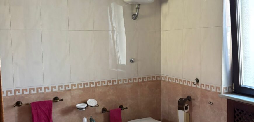 AMPIA VILLA USO INVESTIMENTO Varcaturo-P.Co Marecasa
