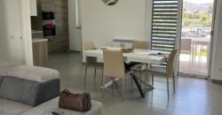 APPARTAMENTO CON TERRAZZO Quarto-P.Co Le Canfore